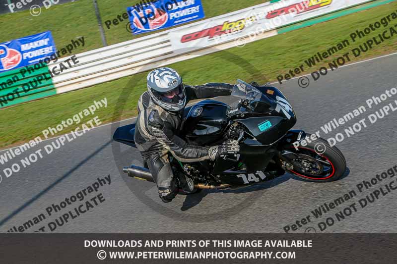 PJM Wedding Photography;enduro digital images;event digital images;eventdigitalimages;mallory park;mallory park photographs;mallory park trackday;mallory park trackday photographs;no limits trackdays;peter wileman photography;racing digital images;trackday digital images;trackday photos